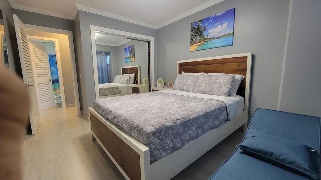 Apartment Waikiki 2 Bedrooms 2 Bathrooms With 1 Free Parking Space *
