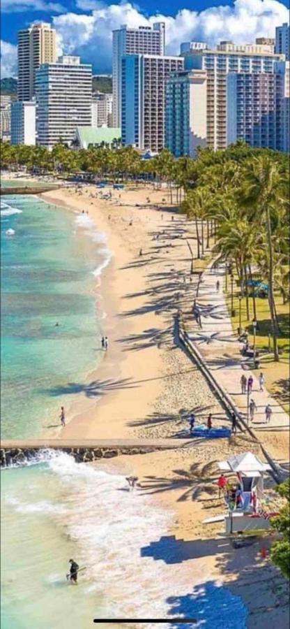 Waikiki 2 Bedrooms 2 Bathrooms With 1 Free Parking Space Apartment